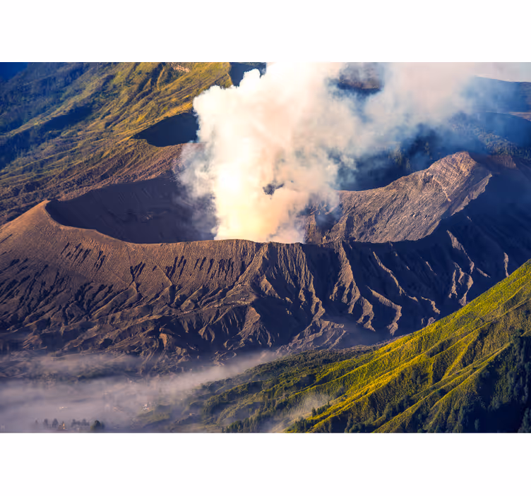Fotomural montañas majestuosa erupción volcánica - TenVinilo