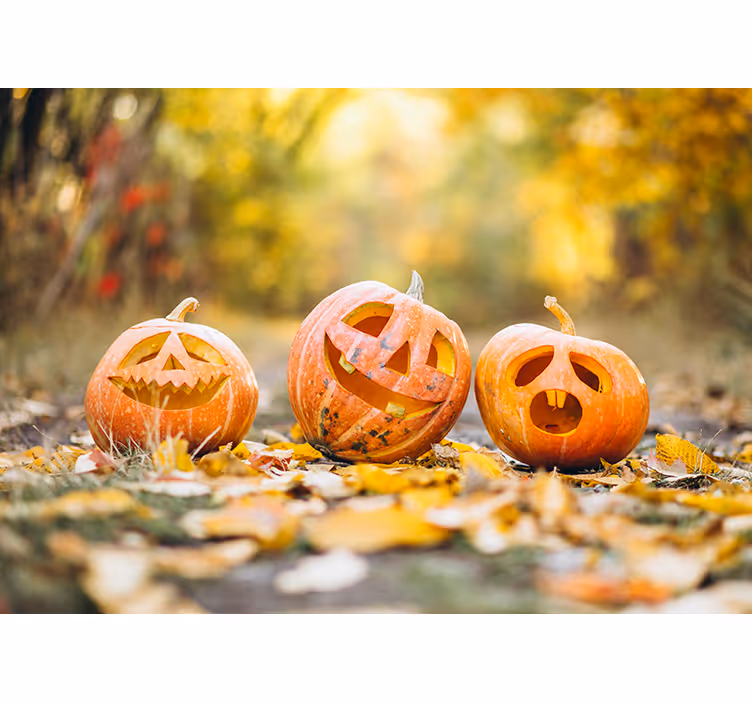 Fotomural Halloween caras de calabaza talladas - TenVinilo