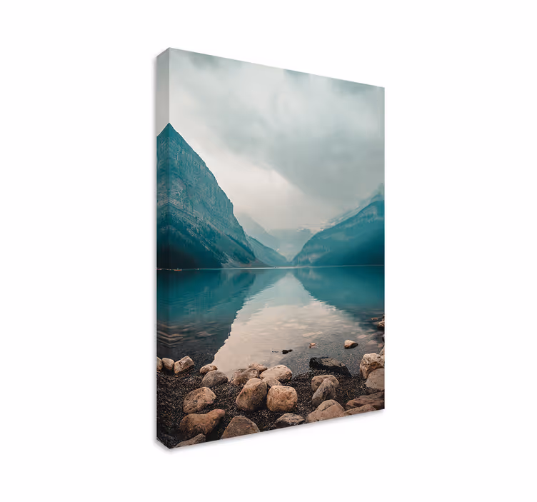 Cuadro paisajes serena vista al lago y a la montaña - TenVinilo