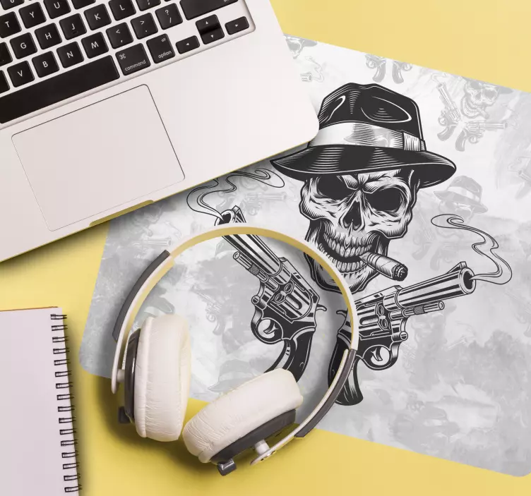 Alfombrilla ratón gaming calavera con armas - TenVinilo