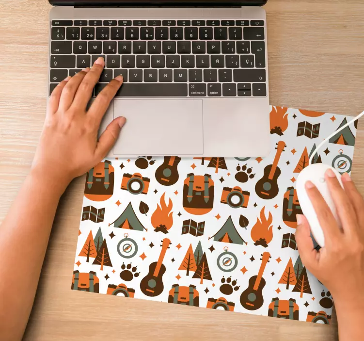 Alfombrilla ratón original iconos de aventura camping - TenVinilo