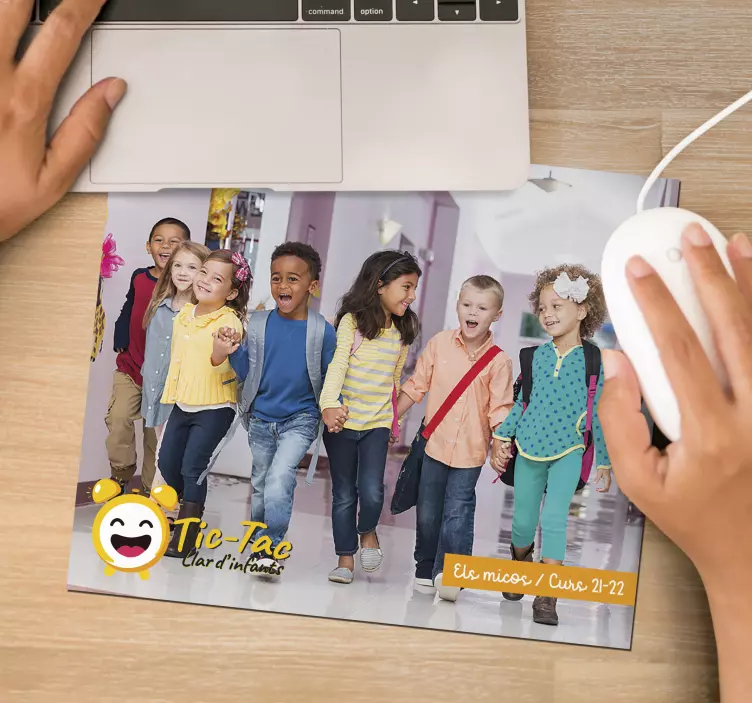 Alfombrilla personalizable TIc-Tac Llar d'infants - TenVinilo