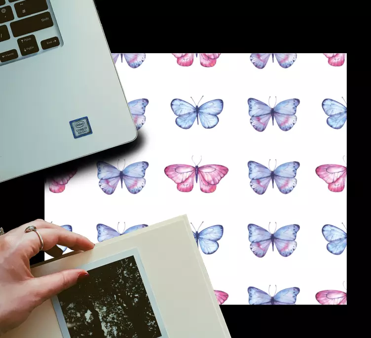 Alfombrilla ratón textura emblema de mariposa vibrante - TenVinilo