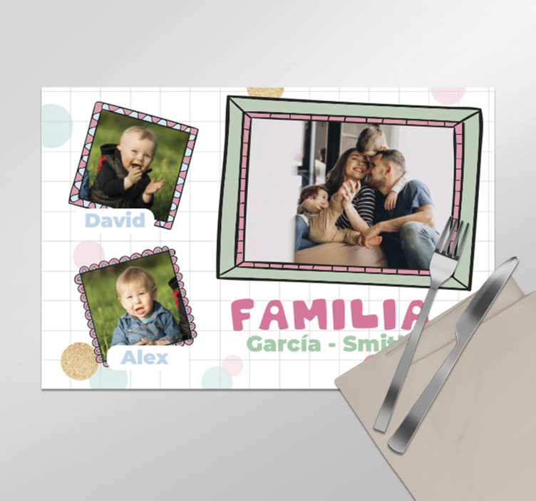 Mantel marco familiar personalizable - TenVinilo
