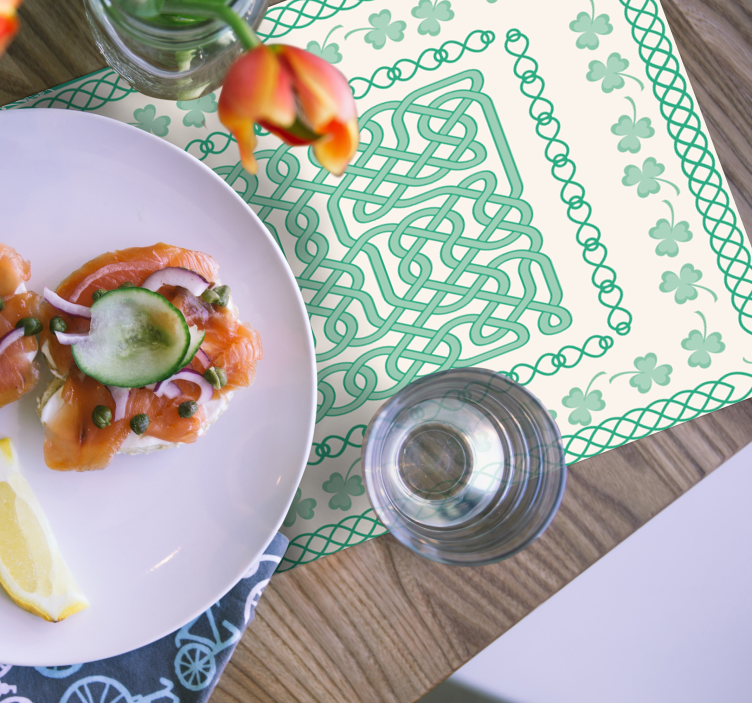 Mantel individual original patrón de nudos celtas - TenVinilo