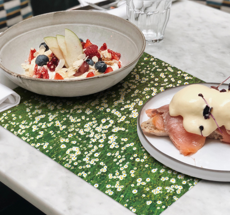 Mantel individual patrón flores frescas - TenVinilo