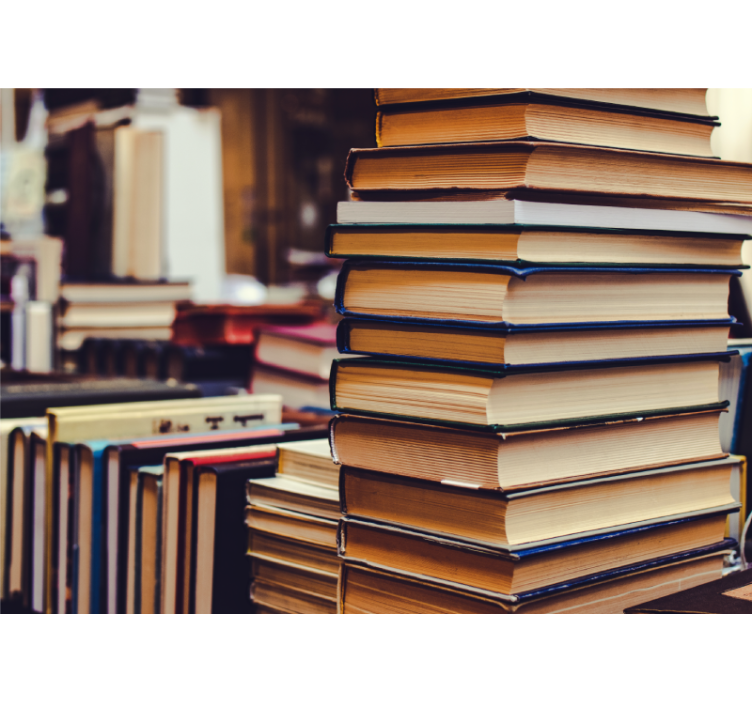 Papel pintado paisaje colección de literatura apilada - TenVinilo