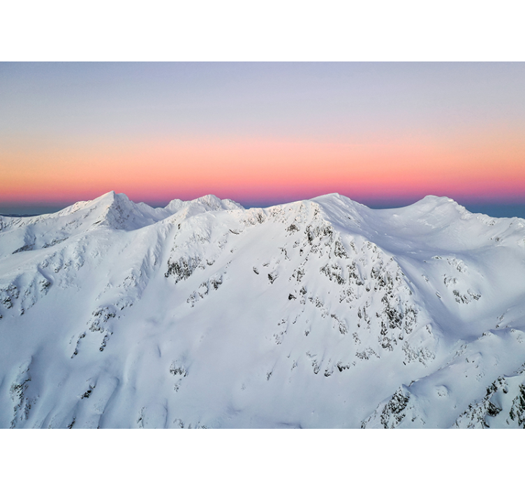 Fotomural montañas atardecer en picos nevados - TenVinilo