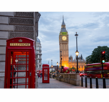 Papel pintado pasillo cabina telefónica Londres - TenVinilo