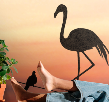 Fotomural animales gracioso flamenco al atardecer - TenVinilo