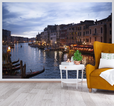 Fotomural ciudad canal veneciano de noche - TenVinilo
