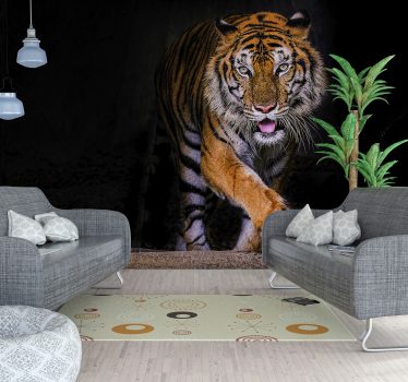 Fotomural animal tigre merodeador - TenVinilo