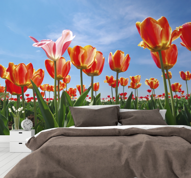 Mural de pared flores pradera de tulipanes vivos - TenVinilo