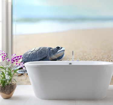 Mural para baño tortuga en la orilla - TenVinilo