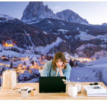 Papel pintado paisaje pueblo de montaña nevado - TenVinilo