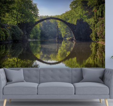 Papel pintado paisaje reflejo del puente arqueado - TenVinilo