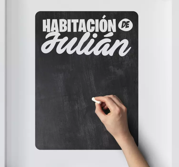 Vinilo pizarra para puerta con nombre - TenVinilo
