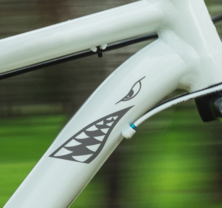 Vinilo bici Cara de tiburón para ciclo - TenVinilo