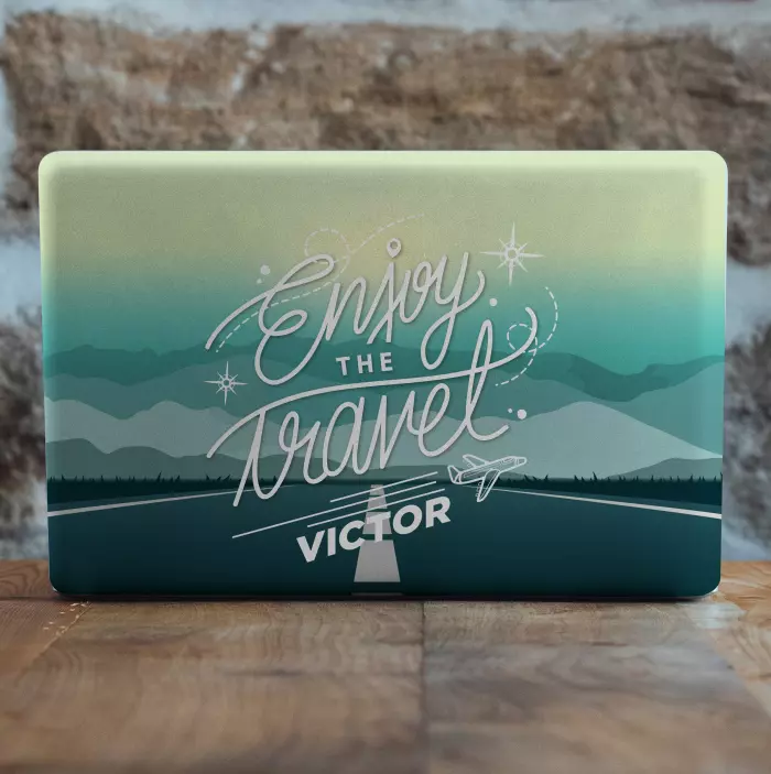 Pegatina para portátil diseño aventura de viaje - TenVinilo