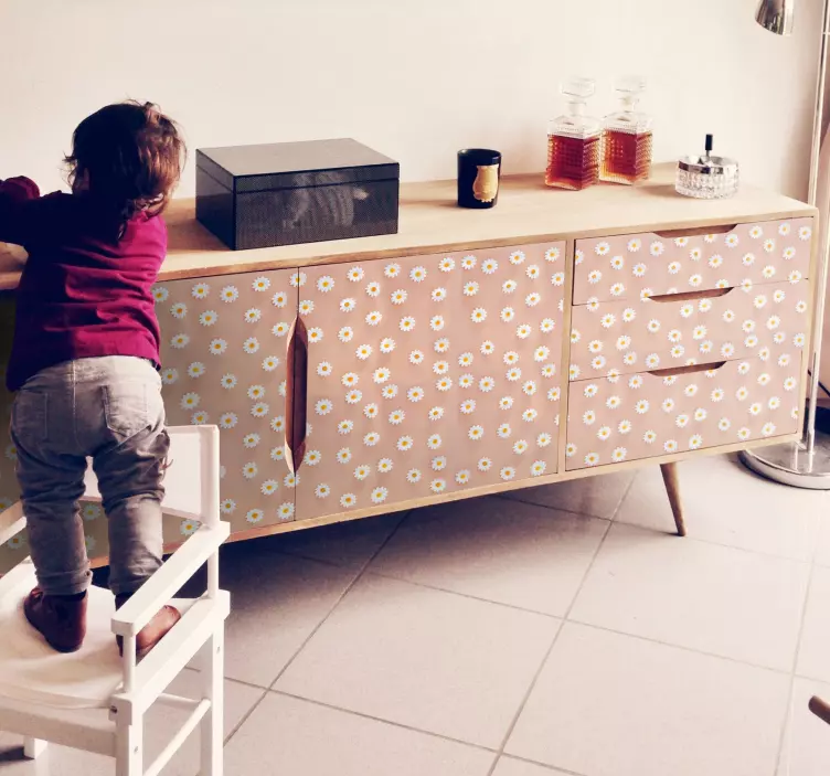 Vinilo para muebles marrón con flores margarita - TenVinilo