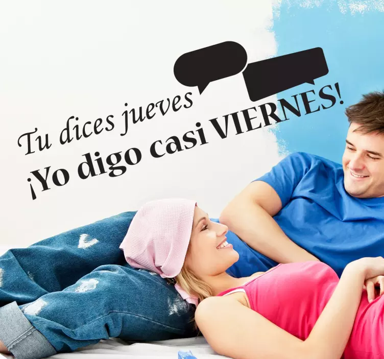 Vinilo decorativo casi viernes - TenVinilo