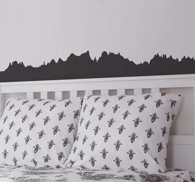 Vinilo pared dormitorio silueta Montserrat - TenVinilo