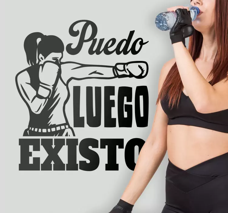 Vinilo frase motivacional boxeadora - TenVinilo
