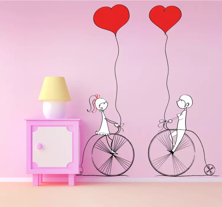 Vinilo pareja bicicleta globos corazón - TenVinilo